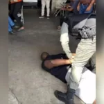 O plano da campanha de Flávio para tentar recuperar imagem do senador
