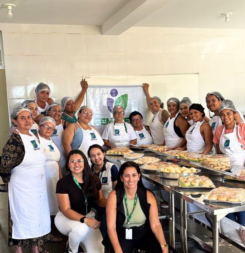 MAIS 15 MULHERES CONCLUEM CURSO DE CONFEITARIA E SE PREPARAM PARA EMPREENDER EM VALPARAÍSO