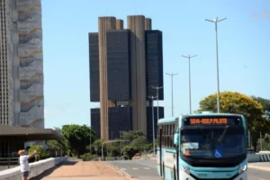 Focus mantém inflação de 2026 em 5,02% e reduz projeção para PIB de 2027