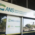 Candidato que usar IA para desinformar pode ser cassado, avisa Moraes